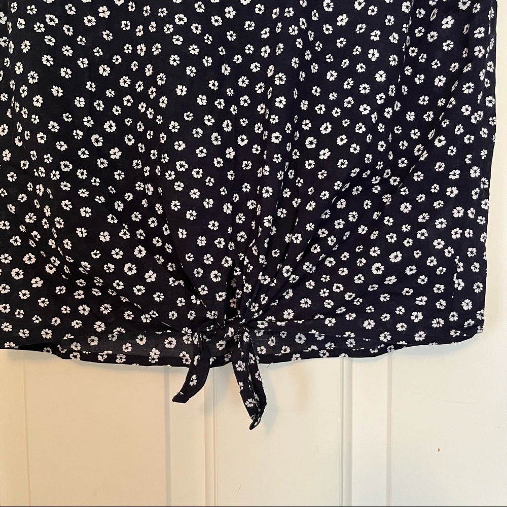 J. Crew Tie Front Blouse XXS - Picture 2 of 6